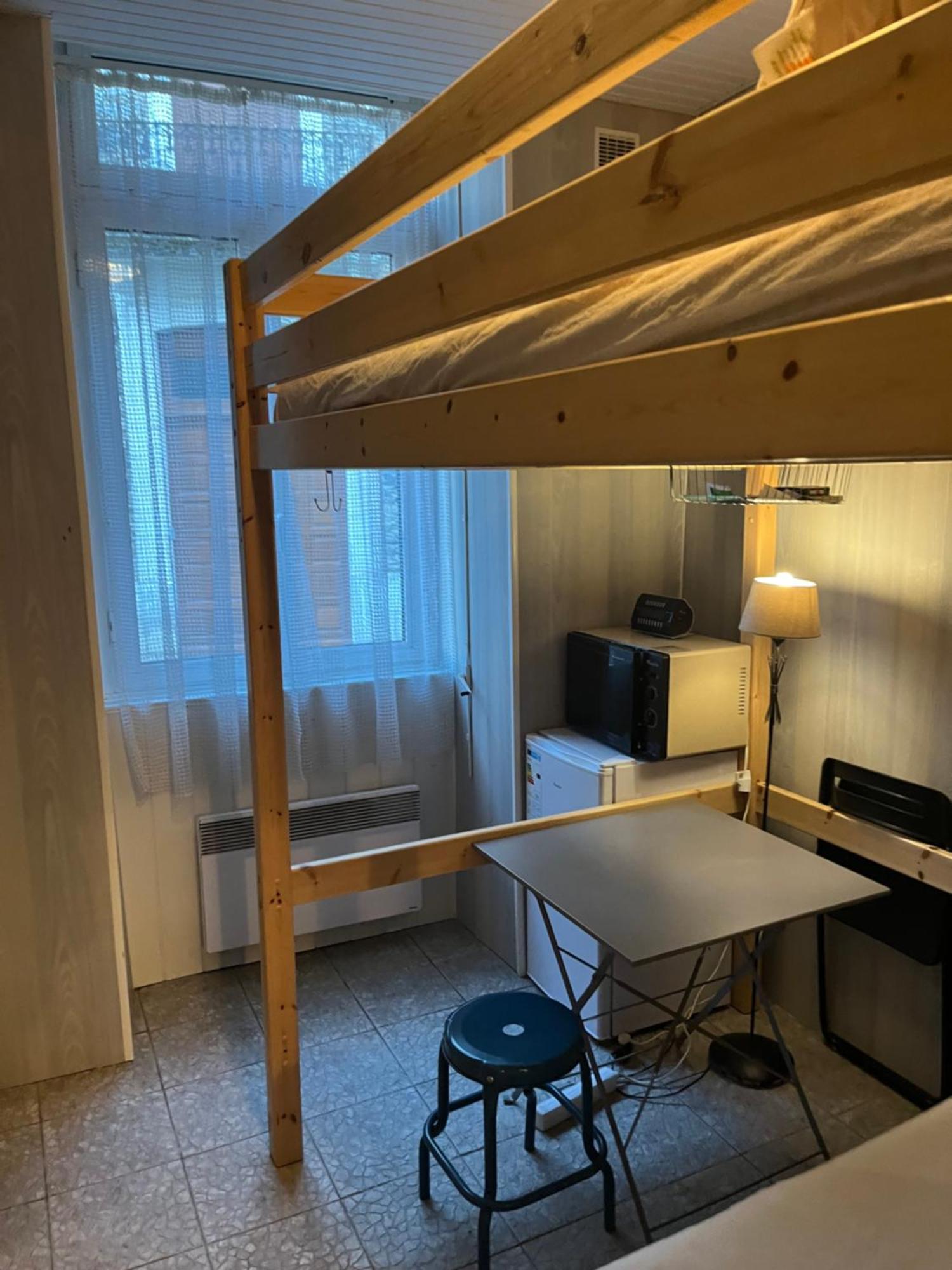 Studette Fonctionnelle Eaux Bonnes Apartment Ngoại thất bức ảnh